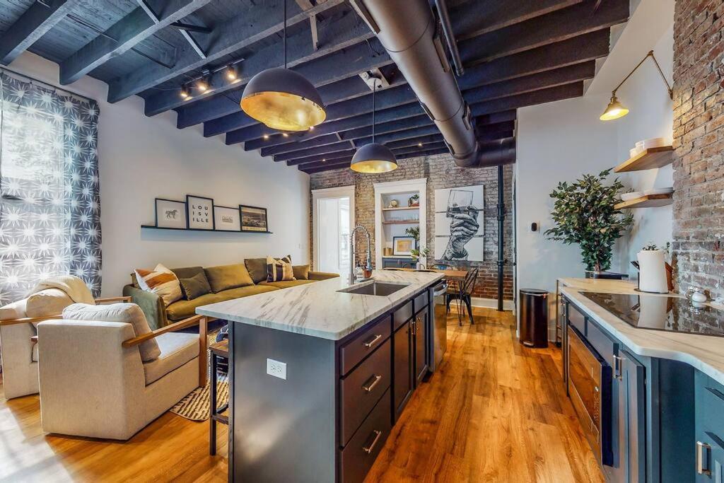 לואיוויל Luxury 8 Bed/4 Ba Nulu Home Private Yard/Parking מראה חיצוני תמונה