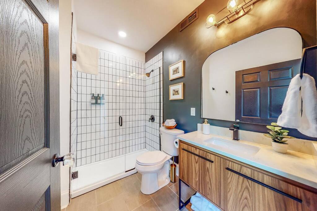 לואיוויל Luxury 8 Bed/4 Ba Nulu Home Private Yard/Parking מראה חיצוני תמונה